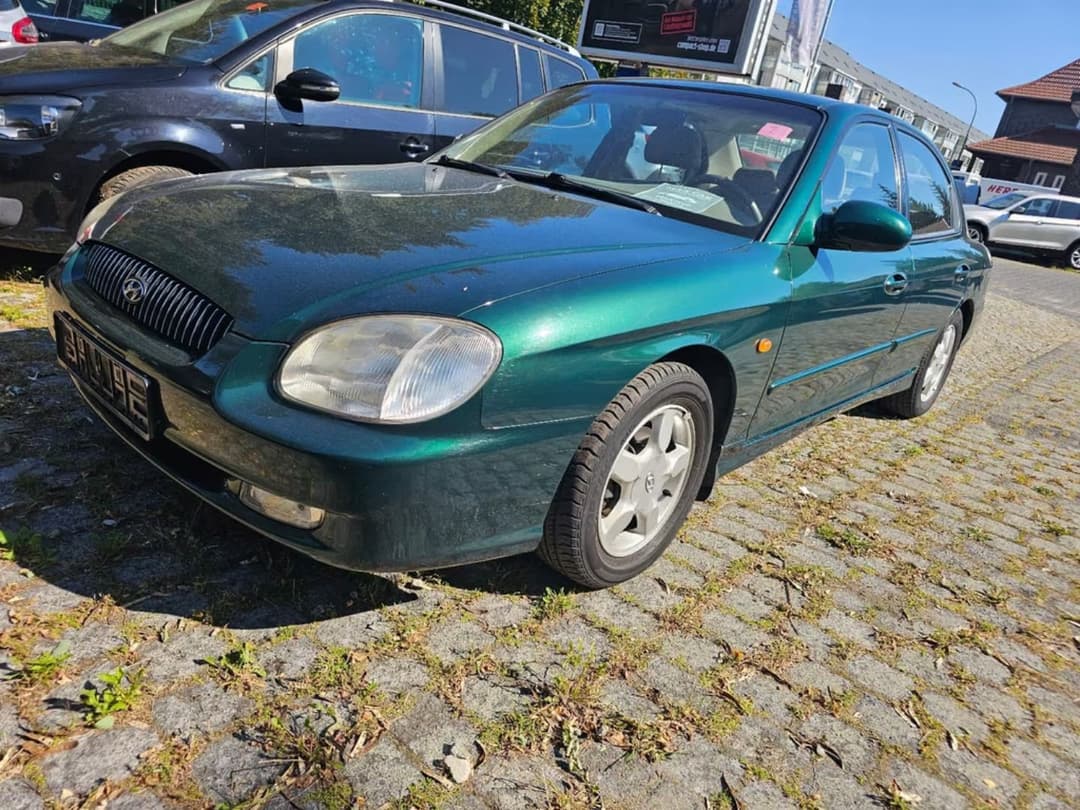 Hyundai SONATA